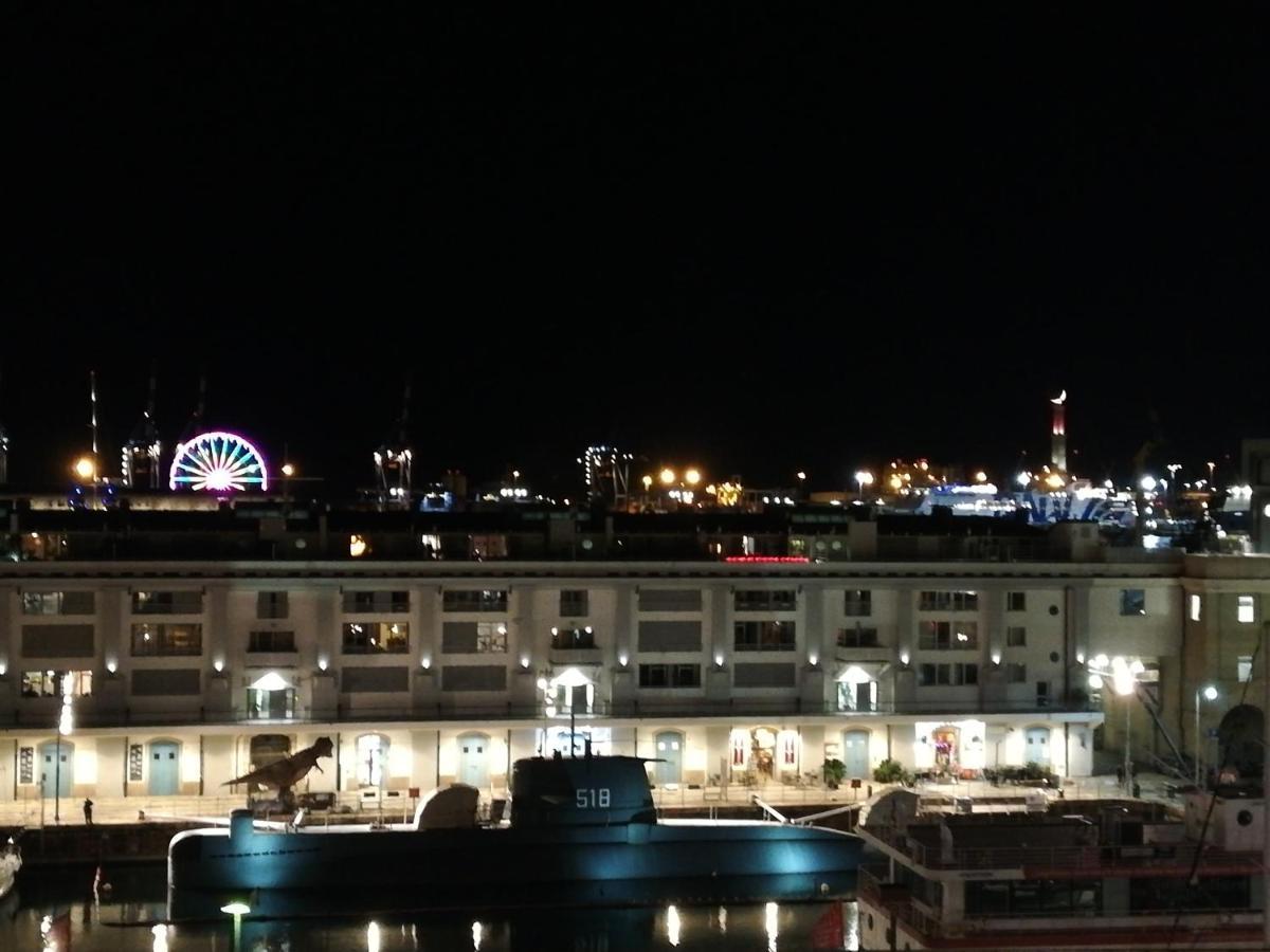 Port View Hotel Genoa Exterior photo
